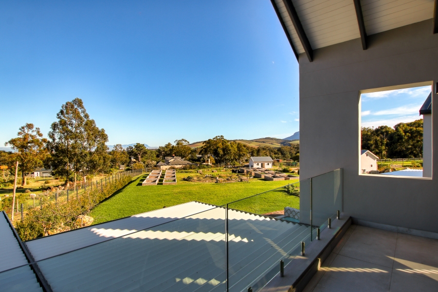 8 Bedroom Property for Sale in High Riding Country Estate Western Cape
